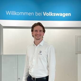 Adrian Böll